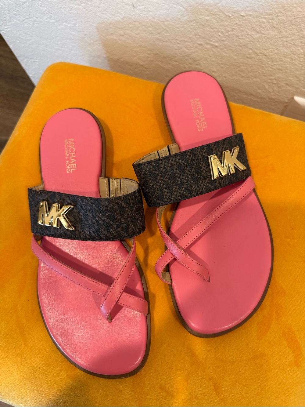 MICHAEL Michael Kors Sidney Leather Slide Flat Sandals